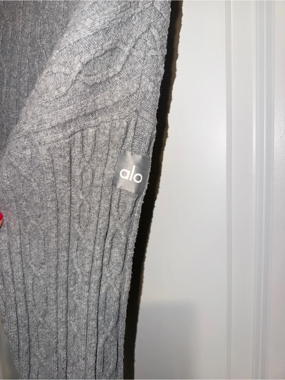 ALO Yoga Cable Knit Winter Bliss Hoodie and Joggers in Athletic Heather Gray